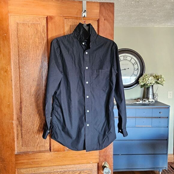 Croft & Barrow Men’s Black LS Shirt Classic Fit Easy Care Size 14.5 32/33 sleeve - Picture 10 of 10